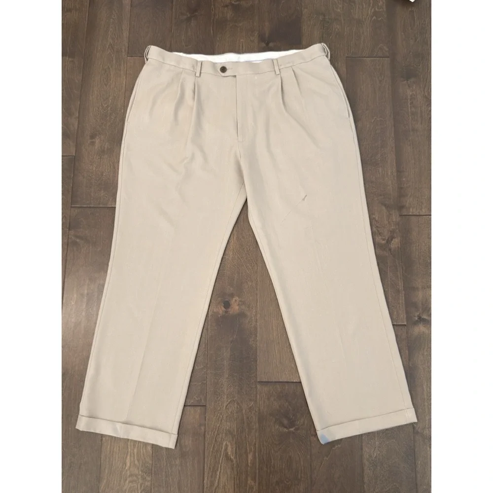Haggar Repreve Tan Beige Pleated Pants Men's 42X30‎ Classic Fit Expandable Waist